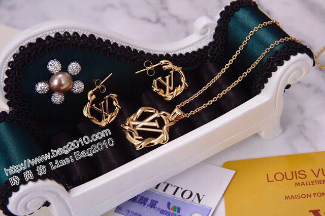 Louis Vuitton新款飾品 路易威登字母耳環項鏈 LV線條字母耳勾鎖骨鏈  zglv2104